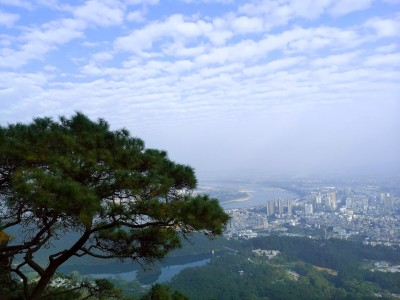 昆明桂平西山：壮乡奇景，美食文化，历史遗迹